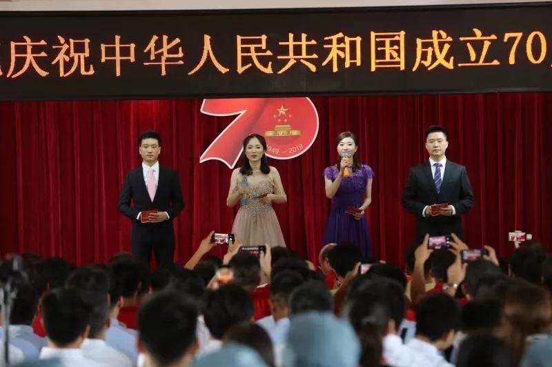 蔚州能源公司为王良庄村委会换“新家”